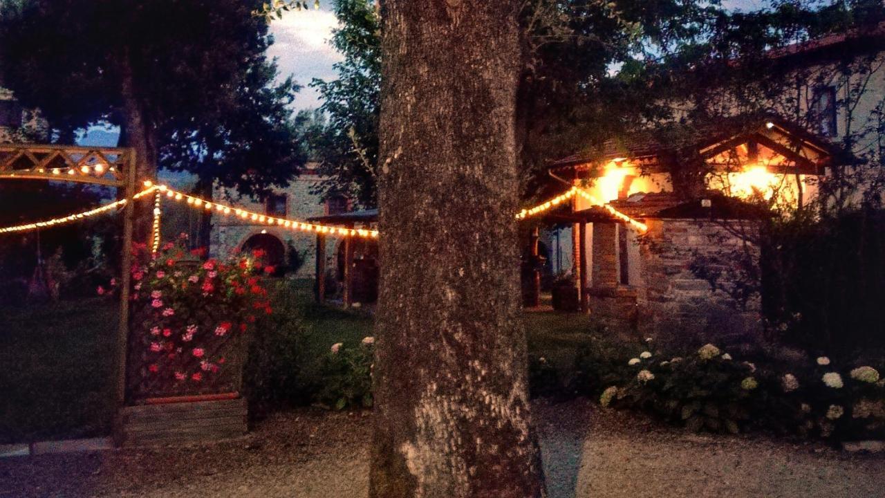 Agriturismo Casa Agricola Rossi Appartamenti In Casentino Soci Exteriör bild